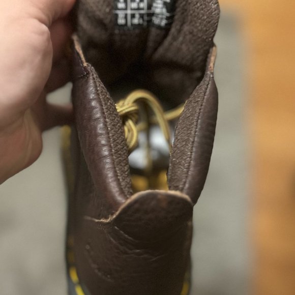 NIB 5 eye Dr Martens brown boots style 8444 size US 5 Men - Picture 2 of 5